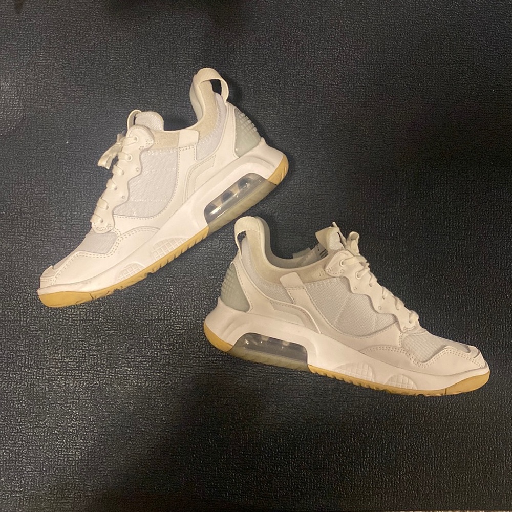 Jordan MA2 White